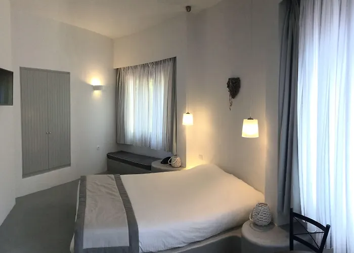 Apart Otel Anemomilos 4*