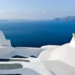 מלון דירות Anemomilos 4*
