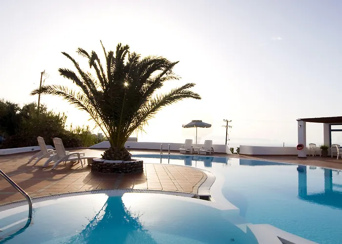 Anemomilos Appart hôtel 4*